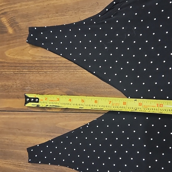 Black Polka Dot Sleeveless Top - Picture 5 of 8